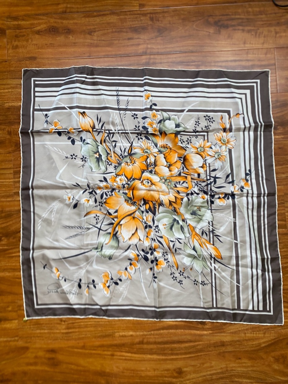 Vintage Womens Alain Pierre Orange Brown Floral Large Square Scarf Handkerchief